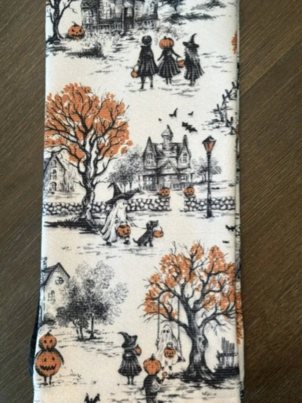 Nicole Miller Halloween Kitchen Towels Ghost Witch Haunted House 18x28